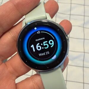 Garmin Venu 3S - 41mm - Sage grey -